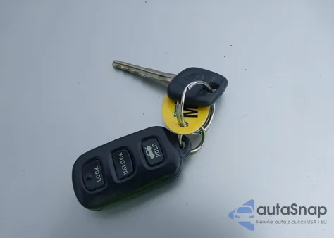 2004 Toyota Camry Le from USA, damaged, VIN 4T1BE32K24U874547